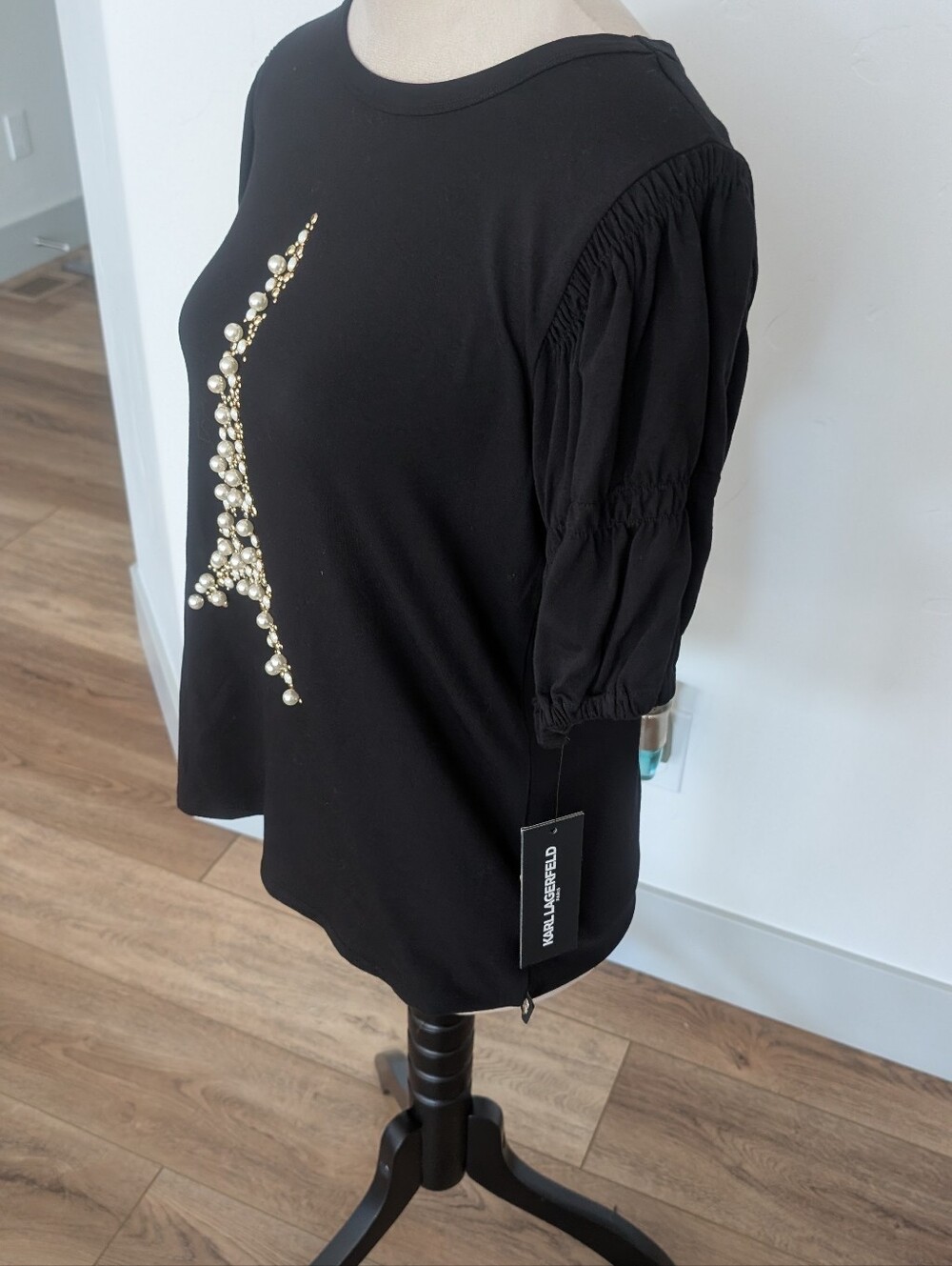 Karl Lagerfeld Black Pearl Eiffel Tower Short Sleeve Tee - Picture 7 of 9
